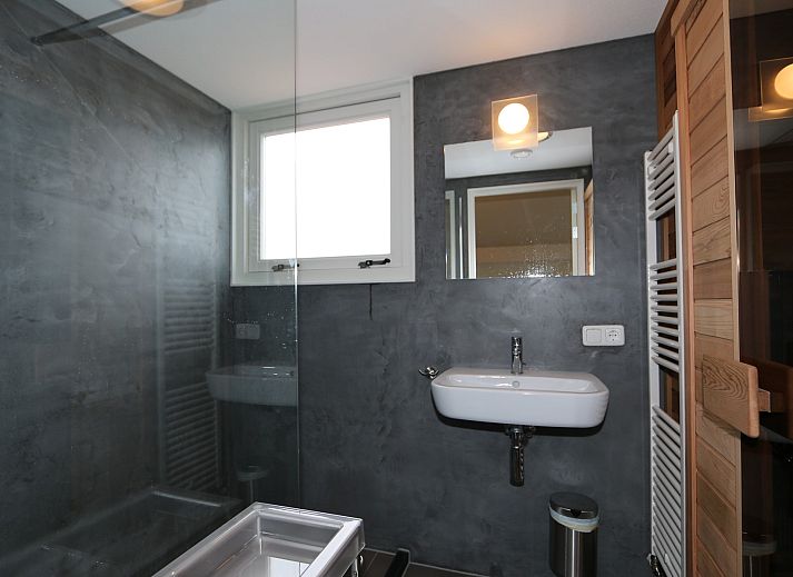 Verblijf 603209 - Vakantiewoning Schouwen-Duiveland - Vakantiehuis Westerduyn 8, "Tofino"