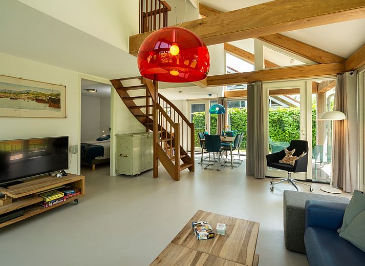 Cozy terrace at Holiday home Westerduyn 7 Erica in Westenschouwen, Schouwen-Duiveland.