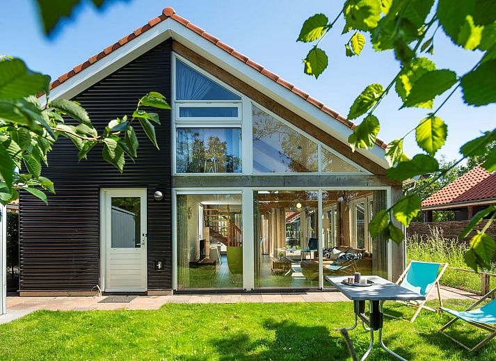 Verblijf 603212 • Vakantiewoning Schouwen-Duiveland • Vakantiehuis Westerduyn 4, "De Zwerfkei"