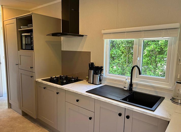 Eethoek in Sunseeker vakantiehuis, Goedereede, Schouwen-Duiveland, Zeeland.