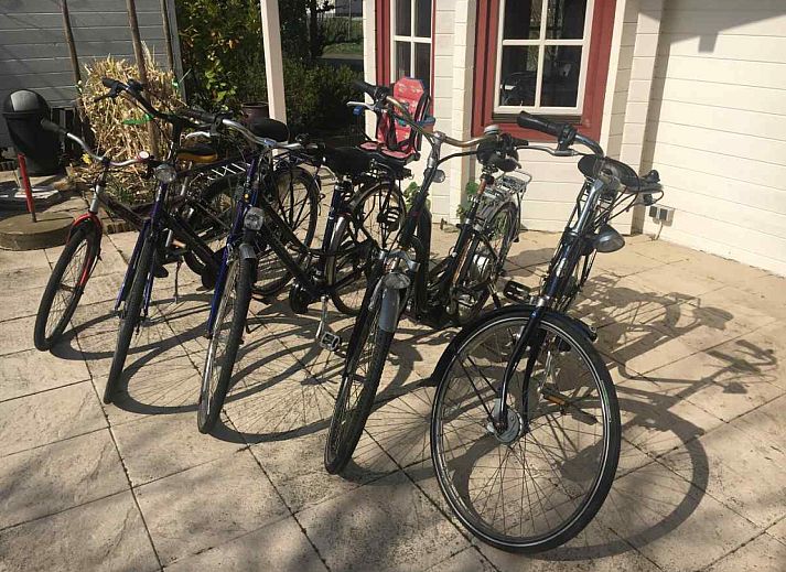 Modernes Badezimmer im Ferienhaus ZE476 in Sint-Annaland, Tholen, Zeeland.