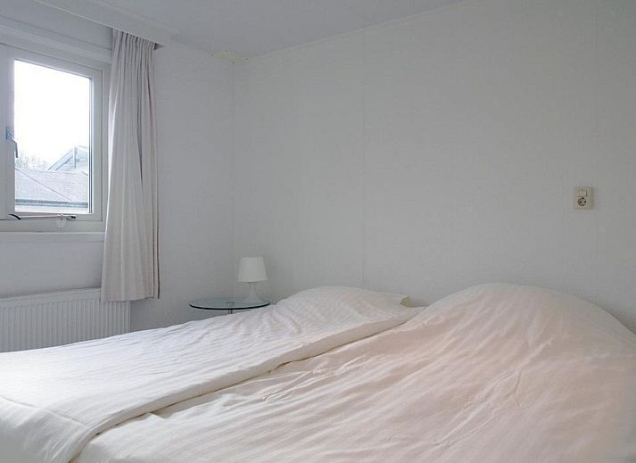 Gemuetliches Wohnzimmer in VZ1081 Vakantiewoning Sint-Annaland, ideales Ferienhaus in Tholen, Zeeland.