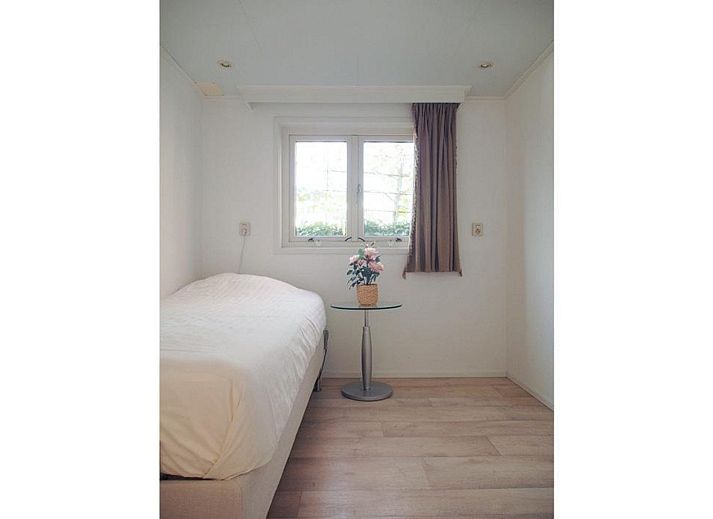 Helle Sitzecke in VZ1081 Vakantiewoning Sint-Annaland, ideal zum Entspannen in Tholen, Zeeland.