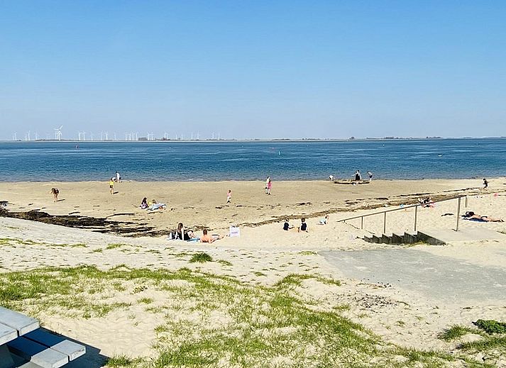 Gemuetliches Wohnzimmer des VZ476 Ferienhauses Sint-Annaland in Zeeland