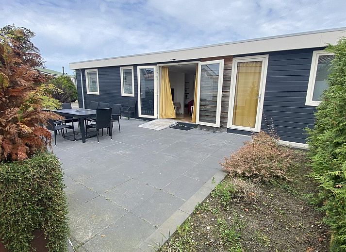 VZ1017 Vakantiechalet in Sint-Annaland met groene tuin in Tholen, Zeeland