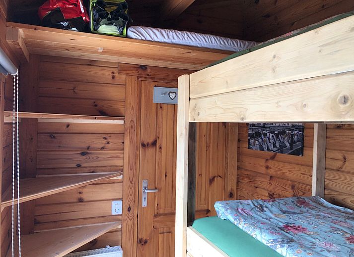 Gemuetliches Schlafzimmer im Ferienhaus ZE1418, Sint-Annaland, Tholen, Zeeland.