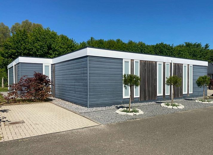 Guest house 610166 • Holiday property Tholen • Casa Familia