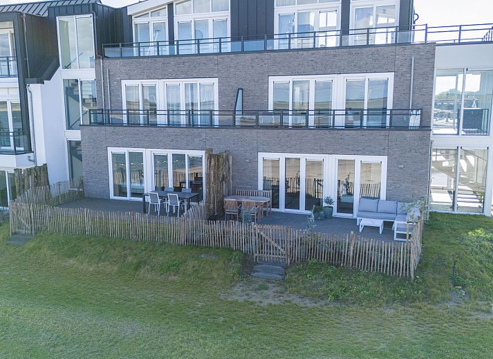 Esszimmer mit Aussicht in Apartment Vista Maris Somaris, Sint-Annaland, Tholen, Zeeland