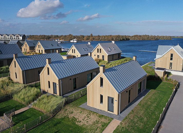 Verblijf 610218 - Vakantiewoning Tholen - Villa Oesterdam