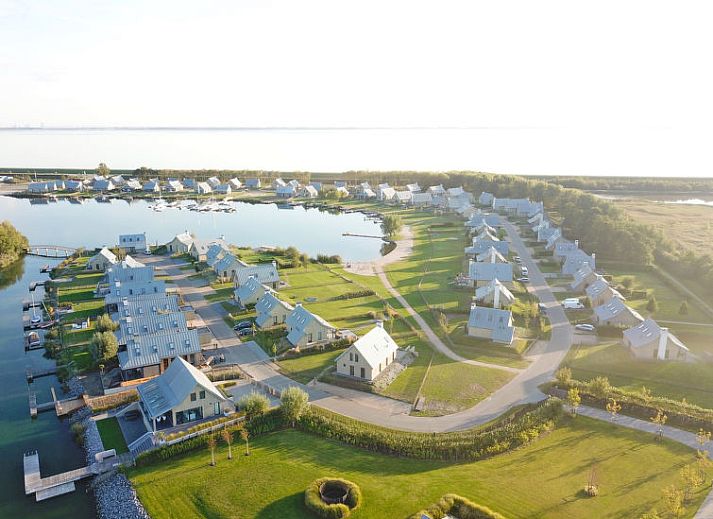 Guest house 610249 • Holiday property Tholen • Vakantiehuis Oesterdam Resort