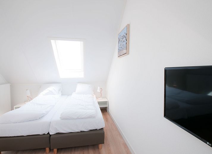 Aerial photo of Holiday home Oesterdam Resort in Tholen, surrounded by water and nature.