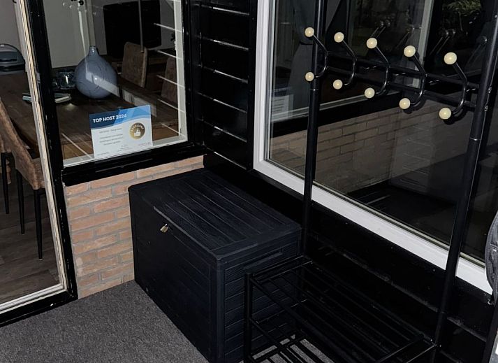 Guest house 610410 - Holiday property Tholen - Vakantiehuis "Wellness-Ferienhaus"