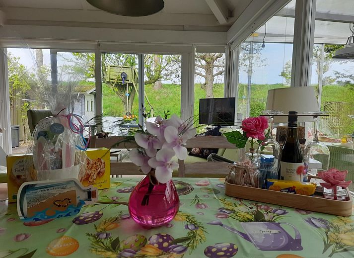 Guest house 610411 - Holiday property Tholen - Vakantiehuis Schöne Familien-Ferienwohnung in Zeeland