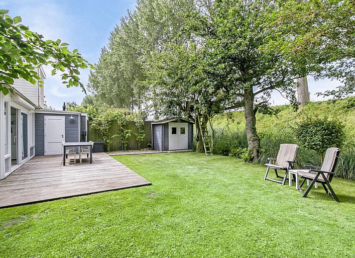 Guest house 610411 - Holiday property Tholen - Vakantiehuis Schöne Familien-Ferienwohnung in Zeeland