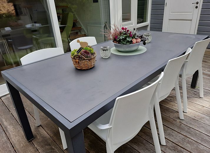 Guest house 610411 - Holiday property Tholen - Vakantiehuis Schöne Familien-Ferienwohnung in Zeeland