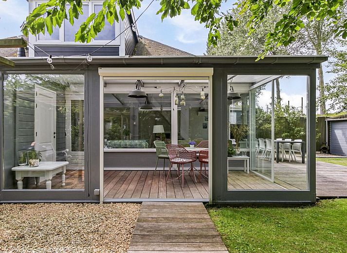 Guest house 610411 - Holiday property Tholen - Vakantiehuis Schöne Familien-Ferienwohnung in Zeeland