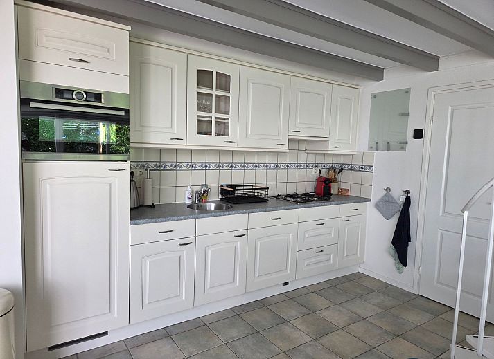 Guest house 610458 - Holiday property Tholen - Vakantiehuis für 6 Personen