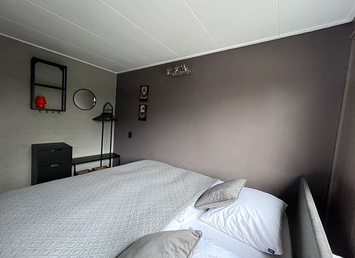 Guest house 610467 - Holiday property Tholen - Vakantiehuis in Stavenisse mit gemütlicher Terrasse