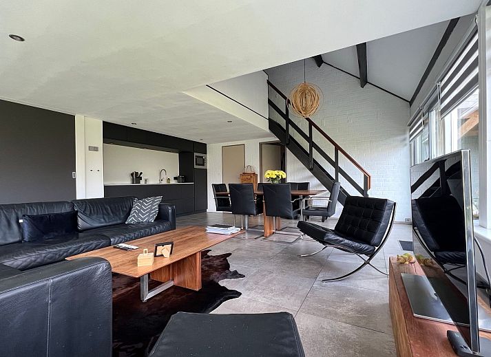 Guest house 610467 - Holiday property Tholen - Vakantiehuis in Stavenisse mit gemütlicher Terrasse