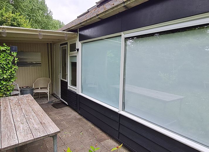 Guest house 610478 - Holiday property Tholen - Vakantiehuis "Buurtweg 121"