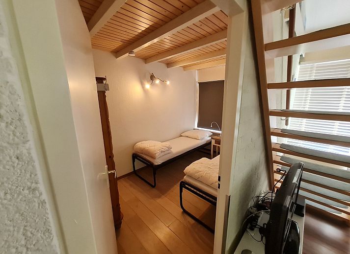 Guest house 610478 - Holiday property Tholen - Vakantiehuis "Buurtweg 121"