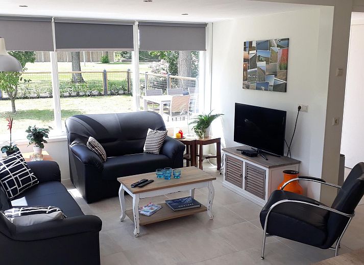 Guest house 610479 - Holiday property Tholen - Vakantiehuis am Meer in Zeeland