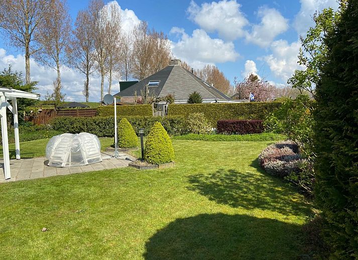 Guest house 610482 - Holiday property Tholen - Vakantiehuis "Buurtweg 61"