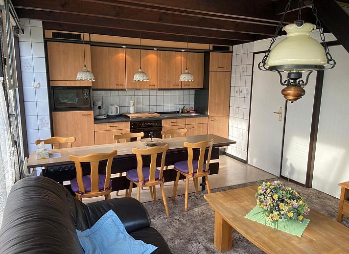 Guest house 610482 - Holiday property Tholen - Vakantiehuis "Buurtweg 61"