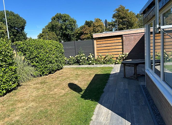 Guest house 610485 - Holiday property Tholen - Vakantiehuis Buurtweg 13