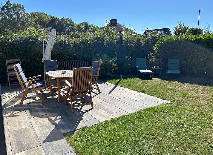 Guest house 610485 - Holiday property Tholen - Vakantiehuis Buurtweg 13