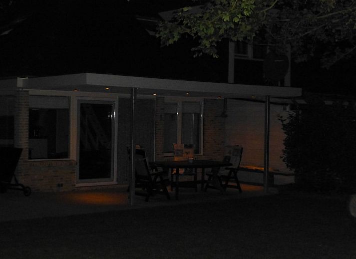 Guest house 610701 - Holiday property Tholen - Vakantiehuis Neuer schöner Bungalow