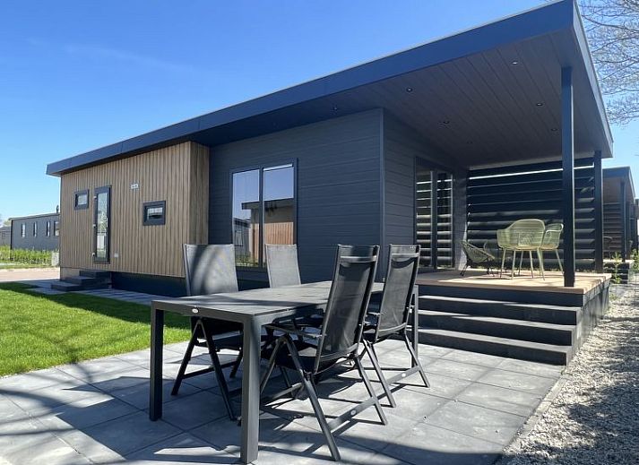 Guest house 611035 • Holiday property Tholen • Vakantiehuis Dijkzicht