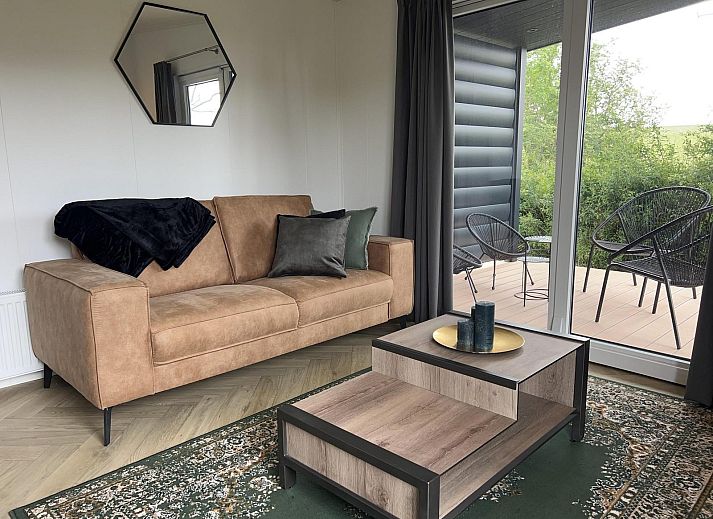 Guest house 611051 - Holiday property Tholen - VZ2322 Vakantiechalet in Scherpenisse