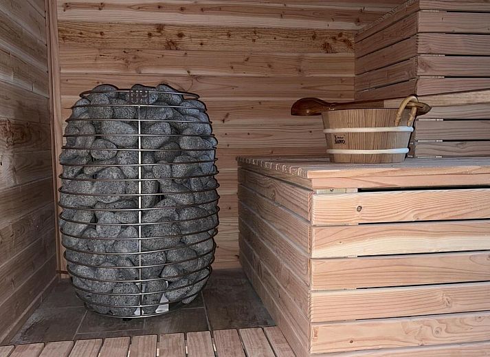 Guest house 611051 - Holiday property Tholen - VZ2322 Vakantiechalet in Scherpenisse