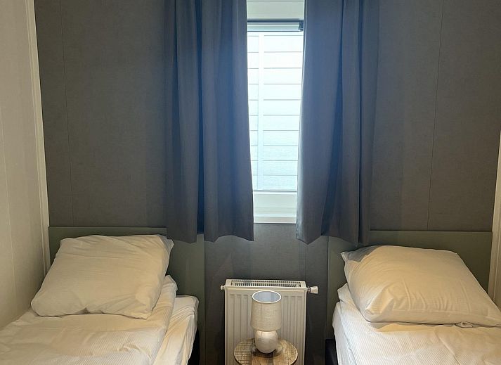 Guest house 611057 - Holiday property Tholen - VZ1150 Vakantiechalet in Scherpenisse