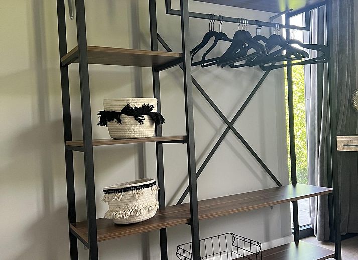 Guest house 611059 - Holiday property Tholen - VZ1110 Vakantiechalet in Scherpenisse