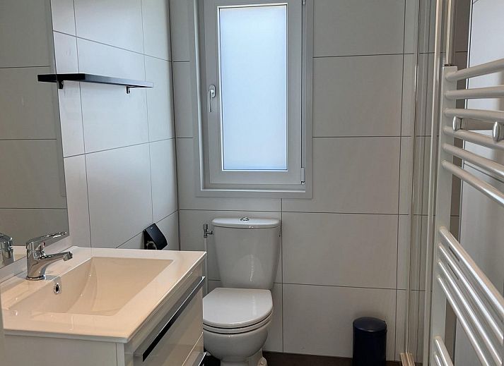 Guest house 611064 - Holiday property Tholen - VZ2324 Vakantiechalet in Scherpenisse