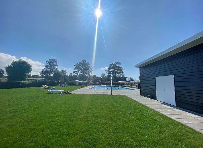 Verblijf 611065 - Vakantiewoning Tholen - VZ2415 Vakantiechalet in Scherpenisse