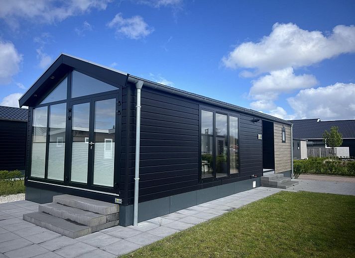 Guest house 611066 - Holiday property Tholen - VZ2411 Luxe vakantiechalet in Scherpenisse