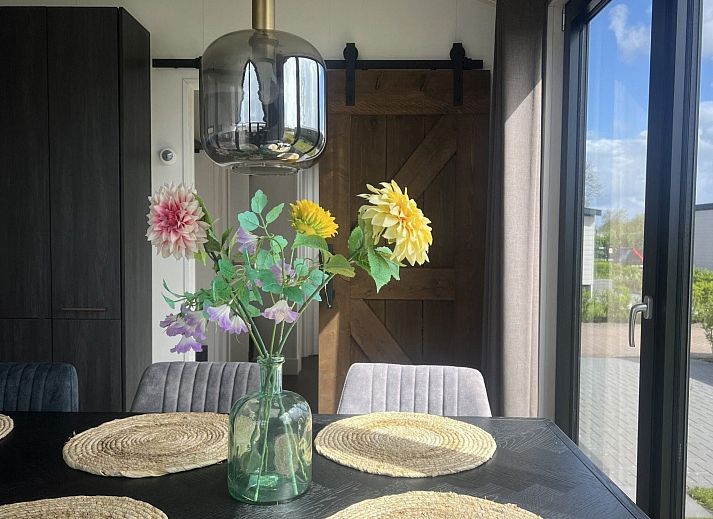 Verblijf 611080 - Vakantiewoning Tholen - Vakantiehuis Vakantiepark de Zeeuwse Parel - Zeeparel 4p