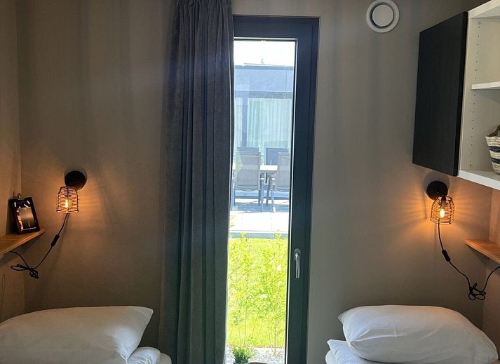 Verblijf 611087 - Vakantiewoning Tholen - Vakantiehuis Vakantiepark de Zeeuwse Parel - de Zeebries 6p
