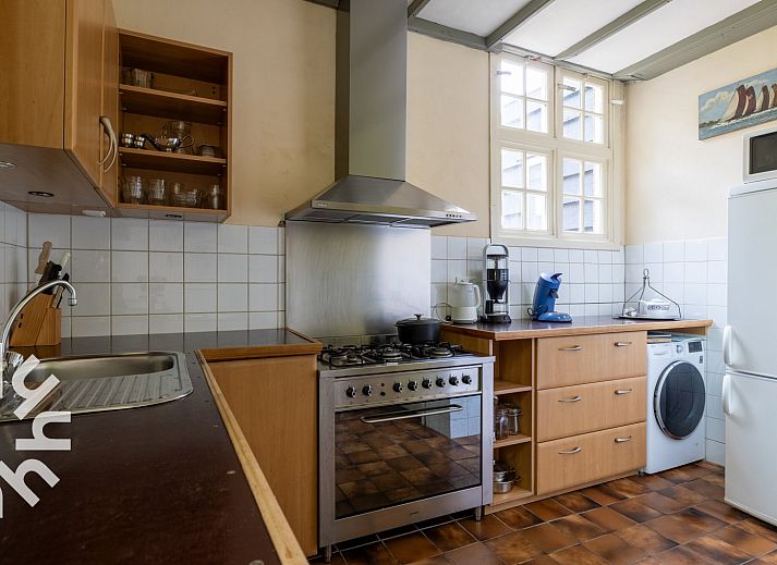 Charming vacation home ZE1302 in Koudekerke, Walcheren with beautiful garden and terrace in Zeeland.