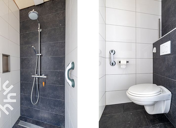 Bright living room in vacation home ZE1302 in Koudekerke, Walcheren overlooking the garden in Zeeland.