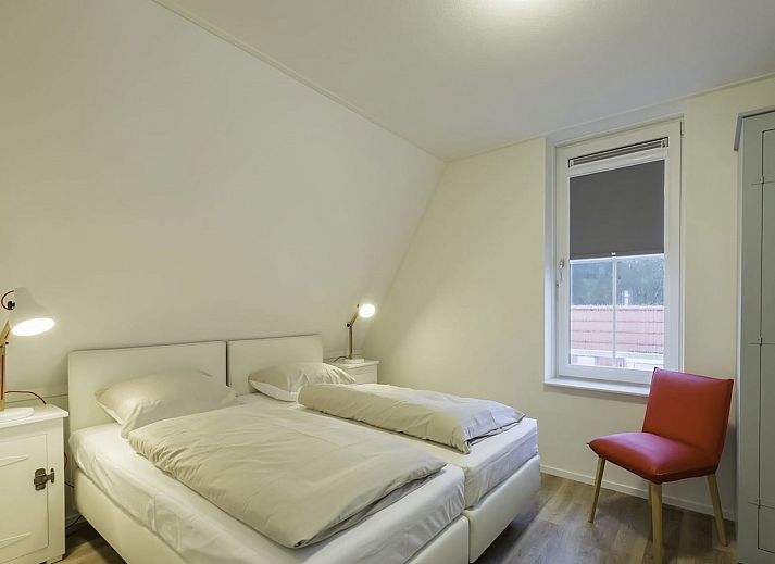 Modern kitchen in Holiday home Dishoek Dunes Residence, Koudekerke, Walcheren, Zeeland.