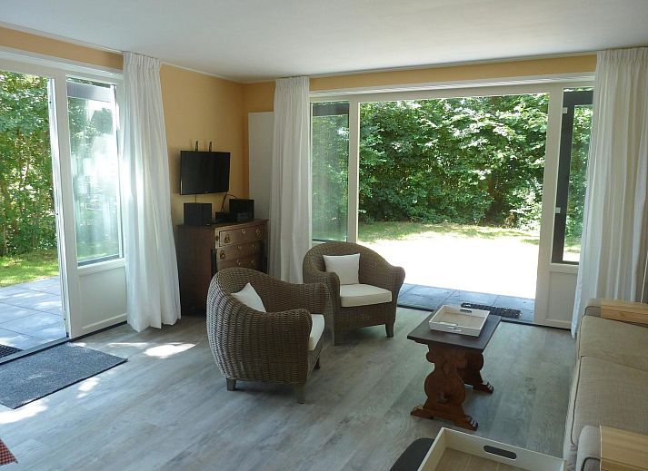 VZ1136 Vrijstaande vakantiewoning in Koudekerke met zonnig terras en groene omgeving in Walcheren, Zeeland.