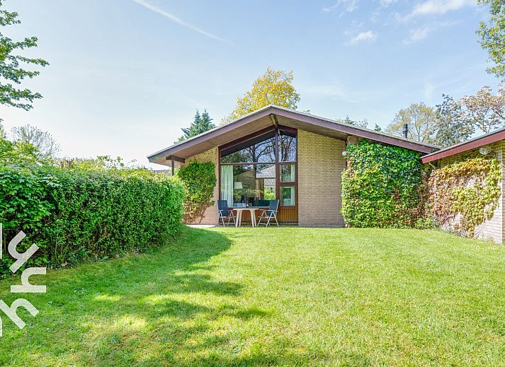 Verblijf 6202105 • Vakantiewoning Walcheren • Vrijstaande 6-persoons bungalow tussen het centrum en strand