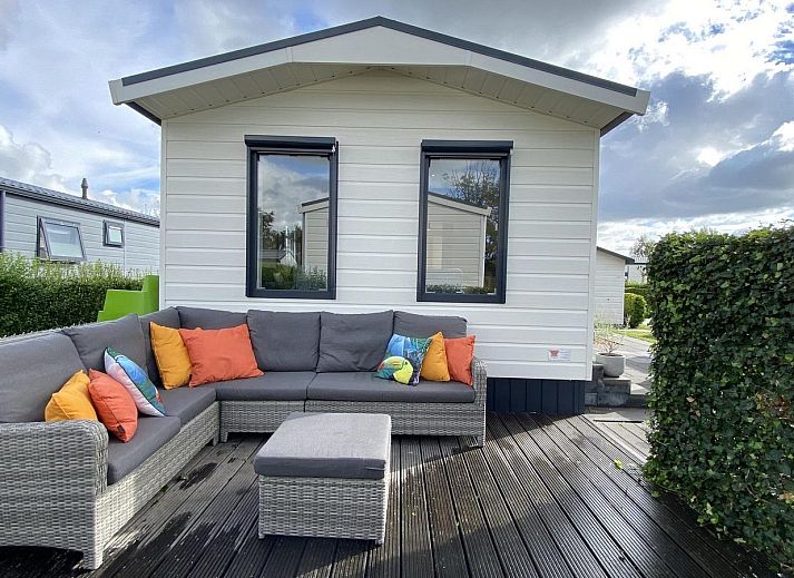 VZ882 Ferienchalet Oostkapelle mit Terrasse in Walcheren, Zeeland.