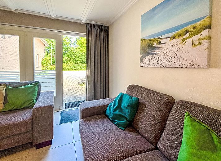 Volledig uitgeruste keuken in Appartement Boszicht 6, Oostkapelle, Walcheren, Zeeland.