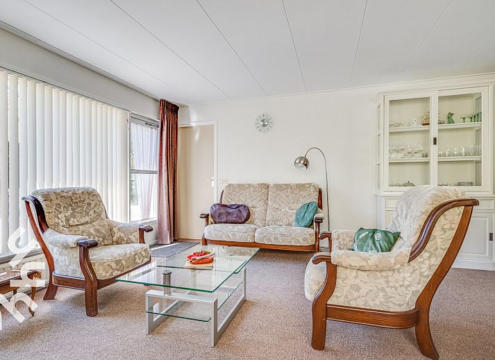 Gemuetliches Wohnzimmer im Ferienhaus ZE473, Oostkapelle, Walcheren.