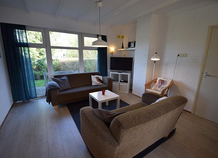 Veranda of VZ1163 Holiday bungalow in Oostkapelle, Walcheren, Zeeland, ideal for relaxation.